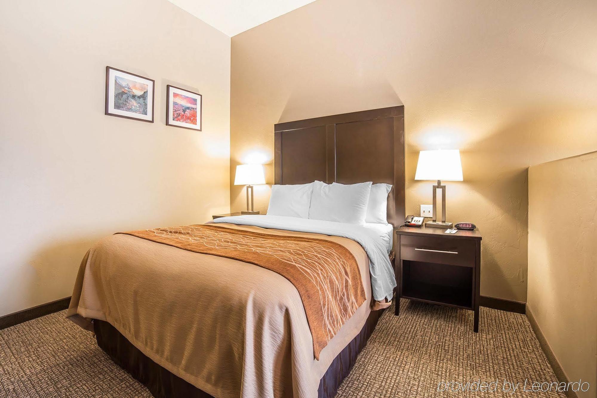 Comfort Inn & Suites Vernal - National Monument Area Exterior photo